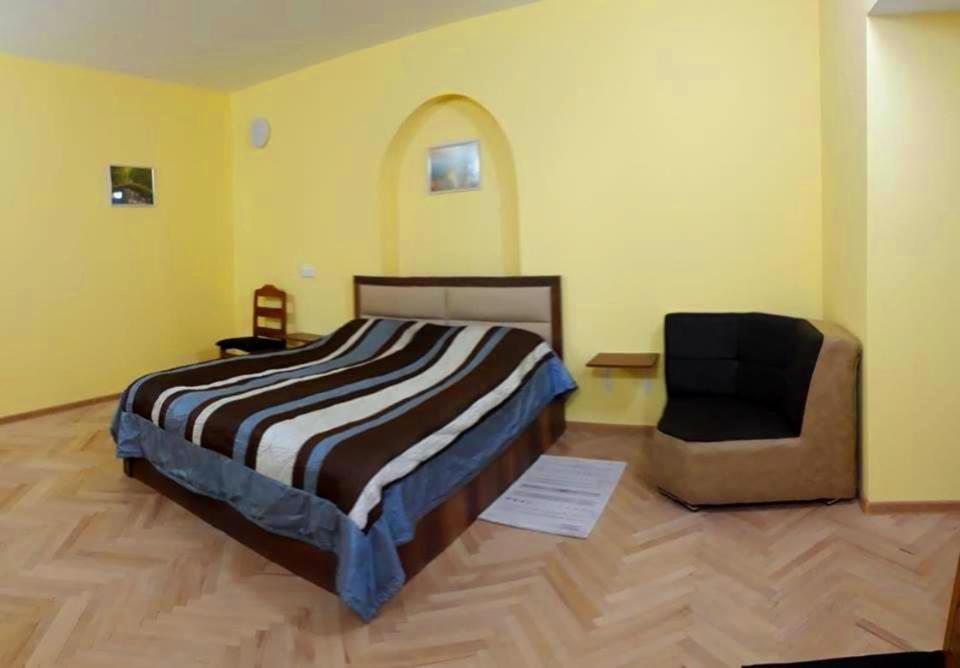 Room 1 Тбилиси Екстериор снимка